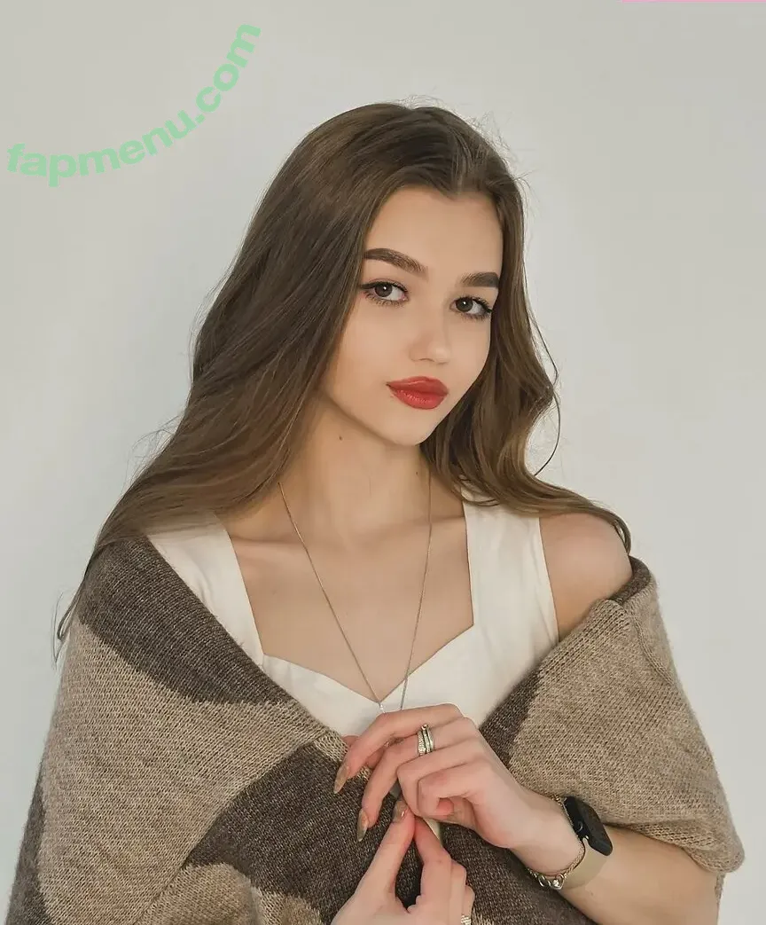 alina.zaozerskayaaa nude photo #0057 (alina.zaozerskayaaa)