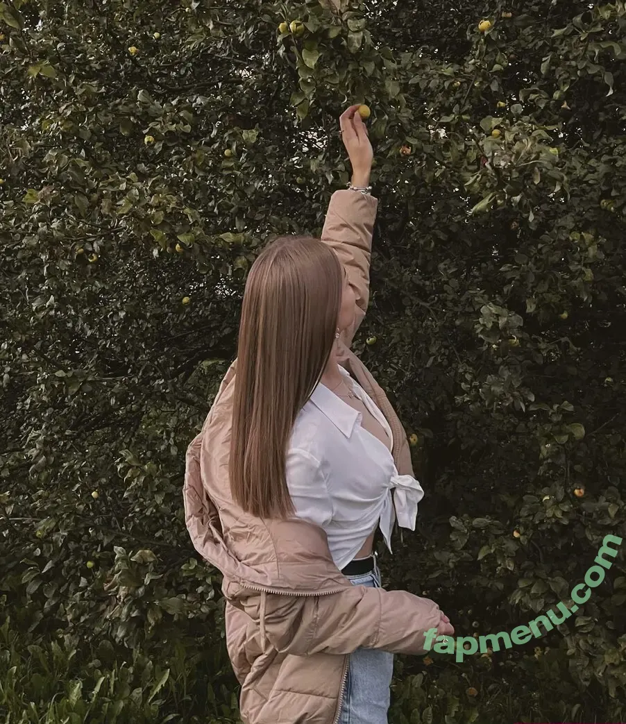 alina.zaozerskayaaa nude photo #0105 (alina.zaozerskayaaa)