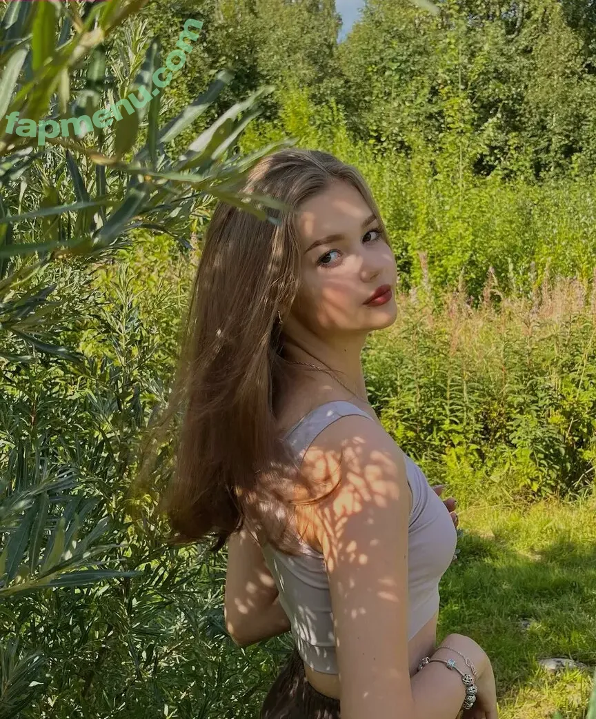 alina.zaozerskayaaa nude photo #0126 (alina.zaozerskayaaa)