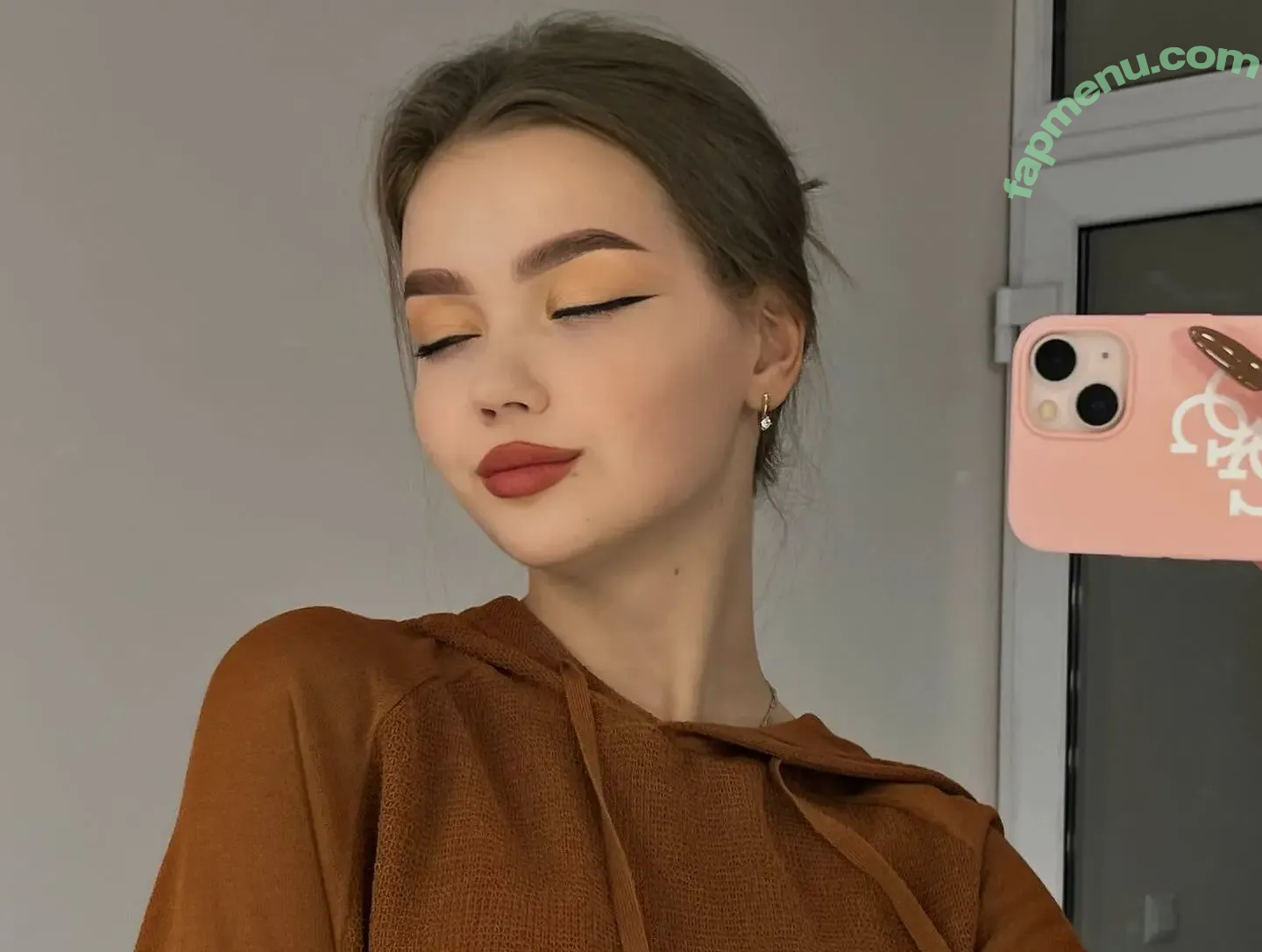 alina.zaozerskayaaa nude photo #0130 (alina.zaozerskayaaa)