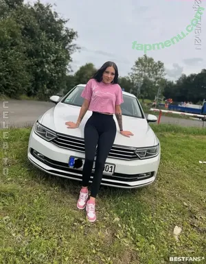 Alinabhm / noturcrush2705 / yourbabealina nude photo #0027