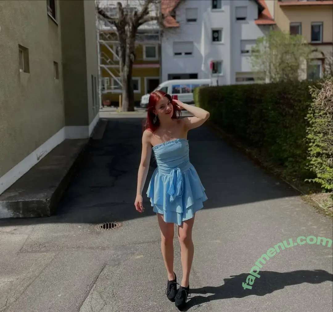 alinagtz1 nude photo #0003 (.xliina2 / Alina Pfeifer)
