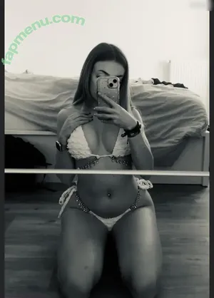  nude photo #0001