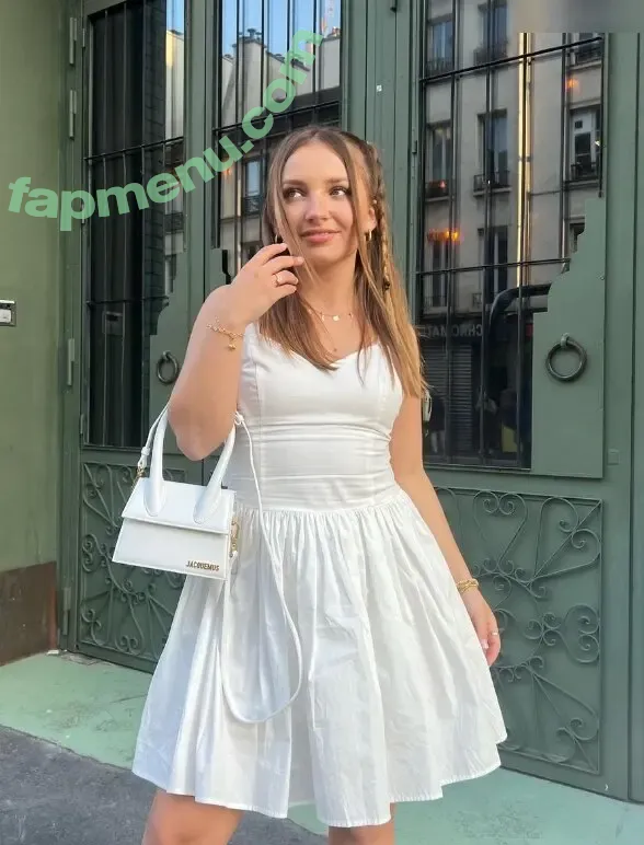 Alinamour nude photo #0085 (Alinamour)