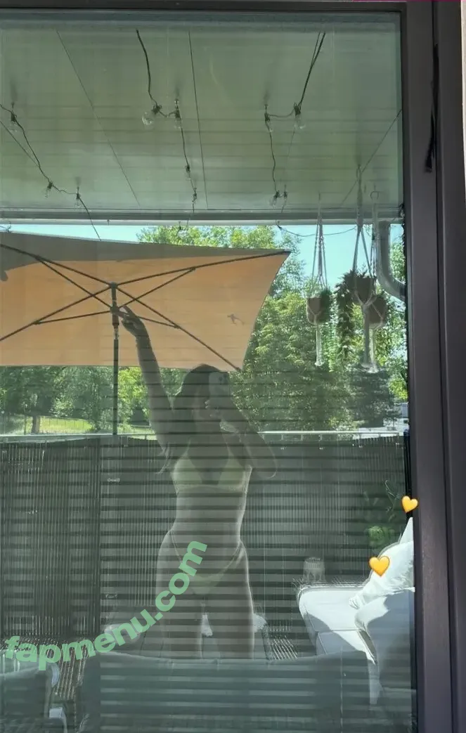 Alinamour nude photo #0450 (Alinamour)