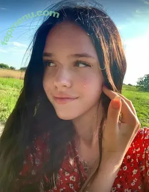 alinaveskova / alinavaskova nude photo #0013