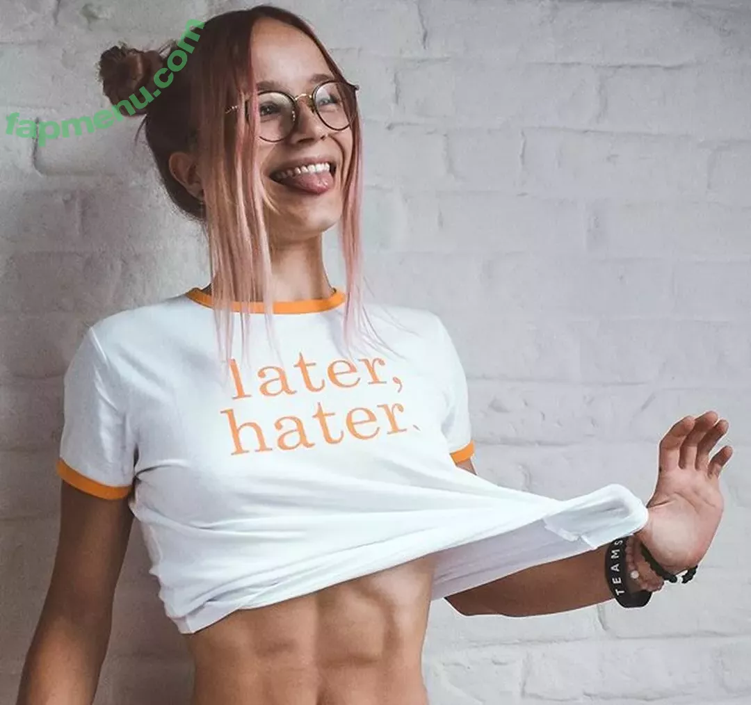 Aline Dessine nude photo #0076 (aline_dessine / u121584761)