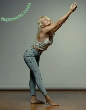 Aline Jones / aliciajonesworld / alinejoness nude photo #0012