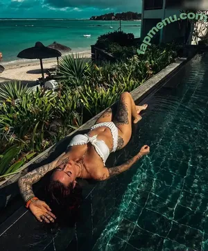 Aline Jost Diraimondo nude