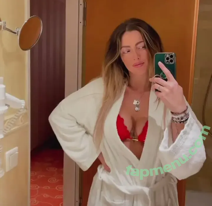 Aline Jost Diraimondo nude photo #0073 (aline_jost_diraimondo)