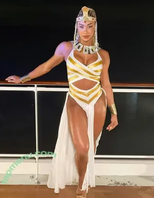 Aline Patriarca / BBB25 / alinepatriarca_ nude photo #0175