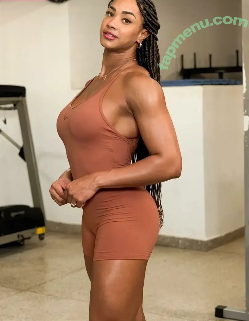 Aline Patriarca nude photo #0137 (BBB25 / alinepatriarca_)