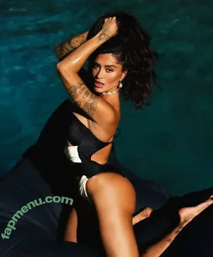 Aline Riscado / soualinecampos nude photo #0199