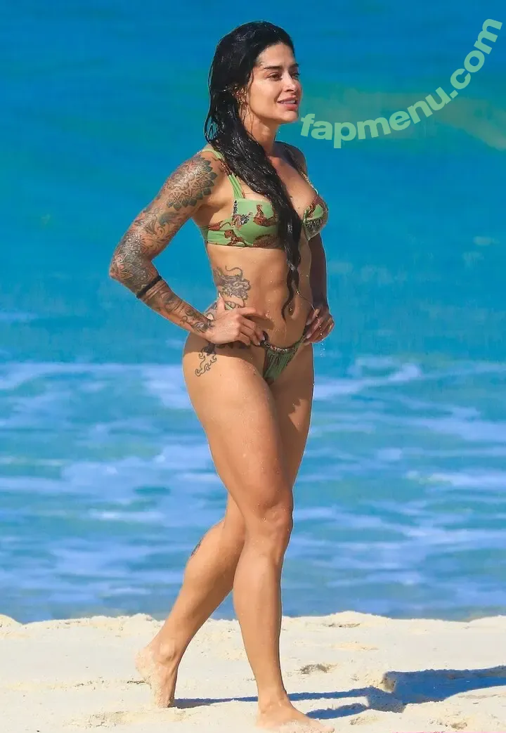 Aline Riscado nude photo #0297 (Aline Campos / soualinecampos)