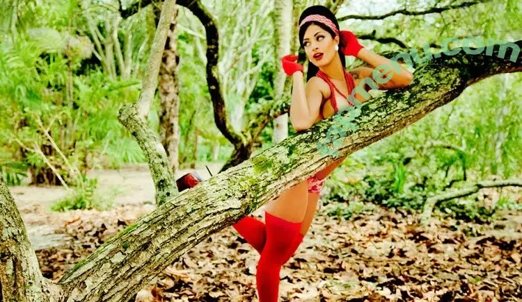 Aline Riscado nude photo #0350 (Aline Campos / soualinecampos)