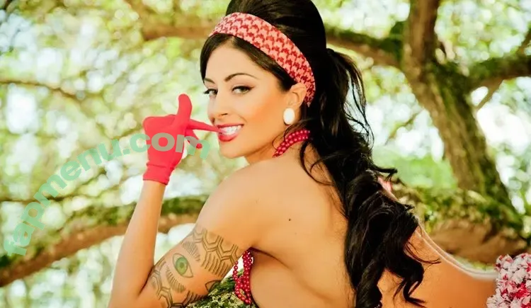 Aline Riscado nude photo #0353 (Aline Campos / soualinecampos)