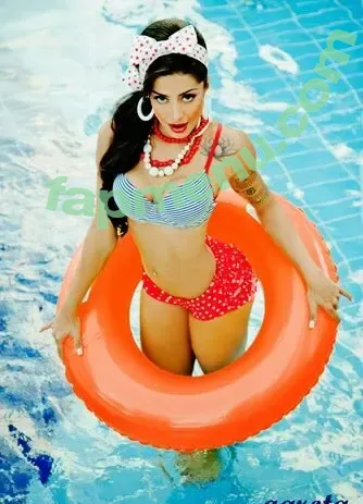 Aline Riscado nude photo #0365 (Aline Campos / soualinecampos)