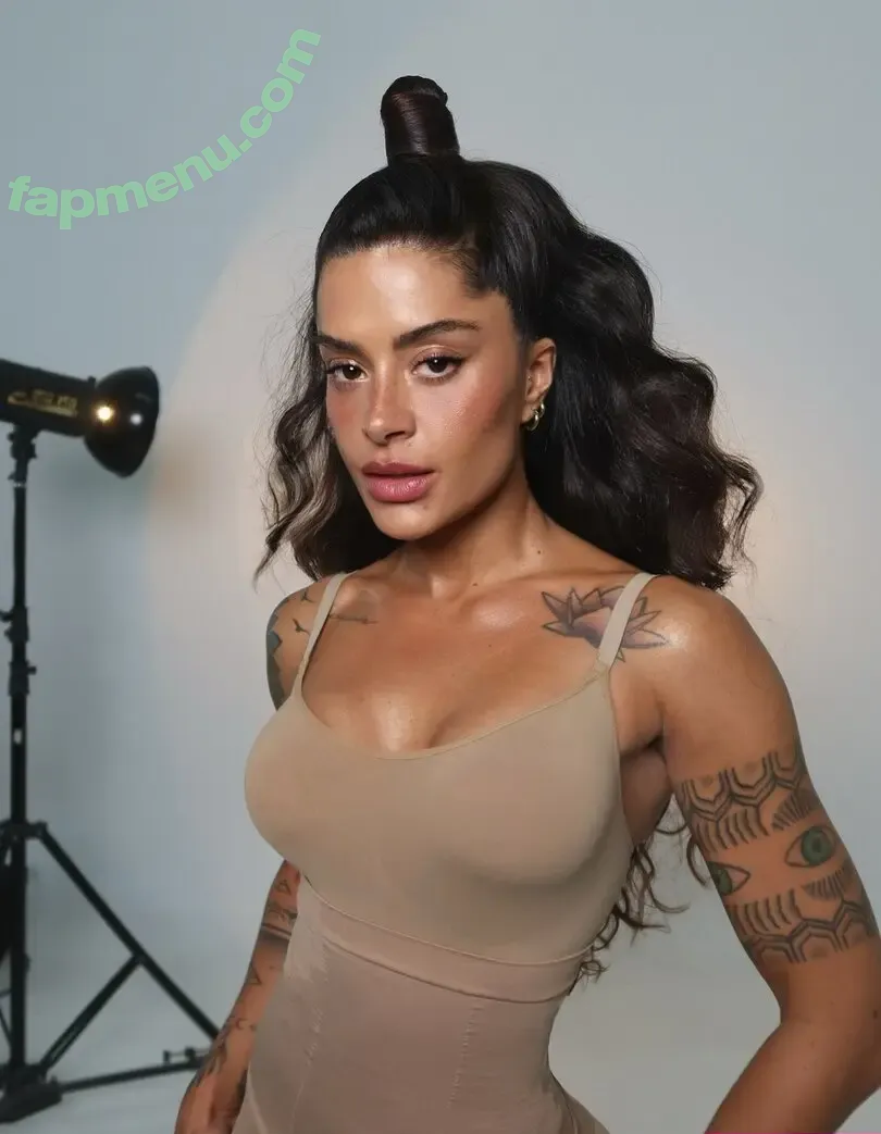Aline Riscado nude photo #0401 (Aline Campos / soualinecampos)