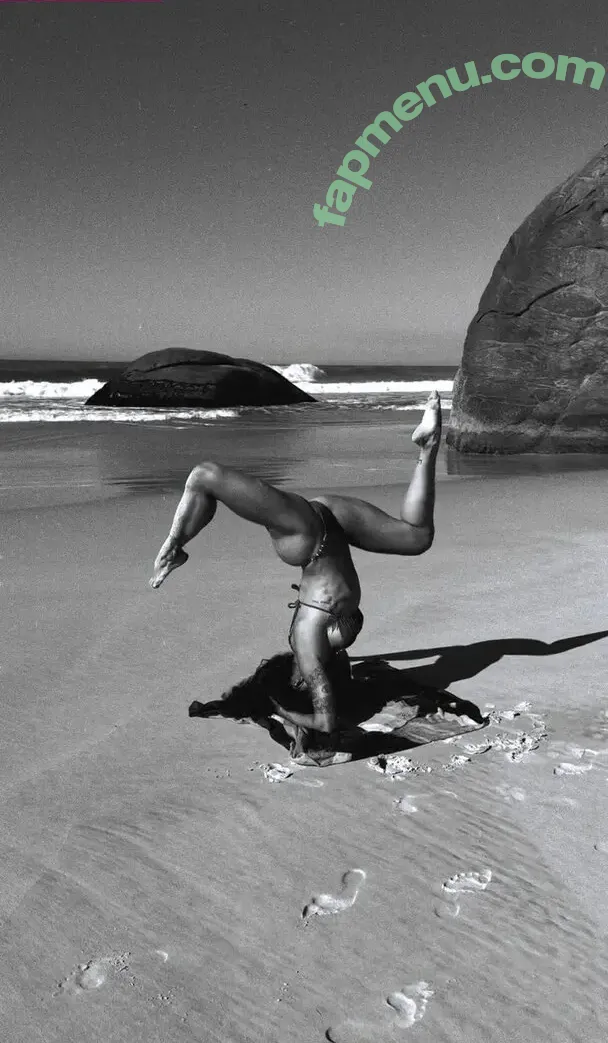 Aline Riscado nude photo #0422 (Aline Campos / soualinecampos)