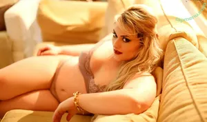 Aline Zattar / alinezattar nude photo #0009