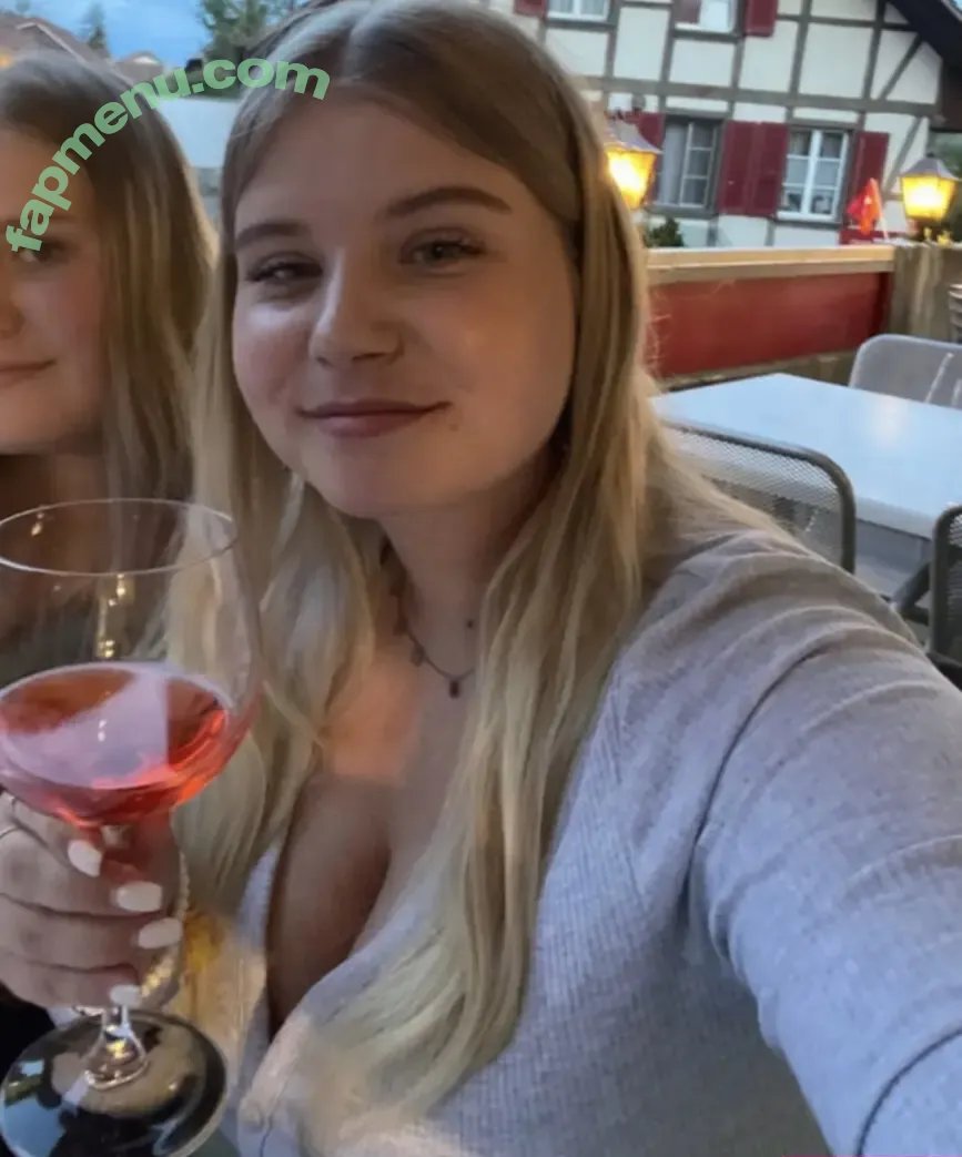 Aline Zwahlen nude photo #0159 (atelier_daline)