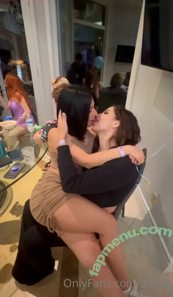 Alinity nude photo #2105 (alinitydivine)