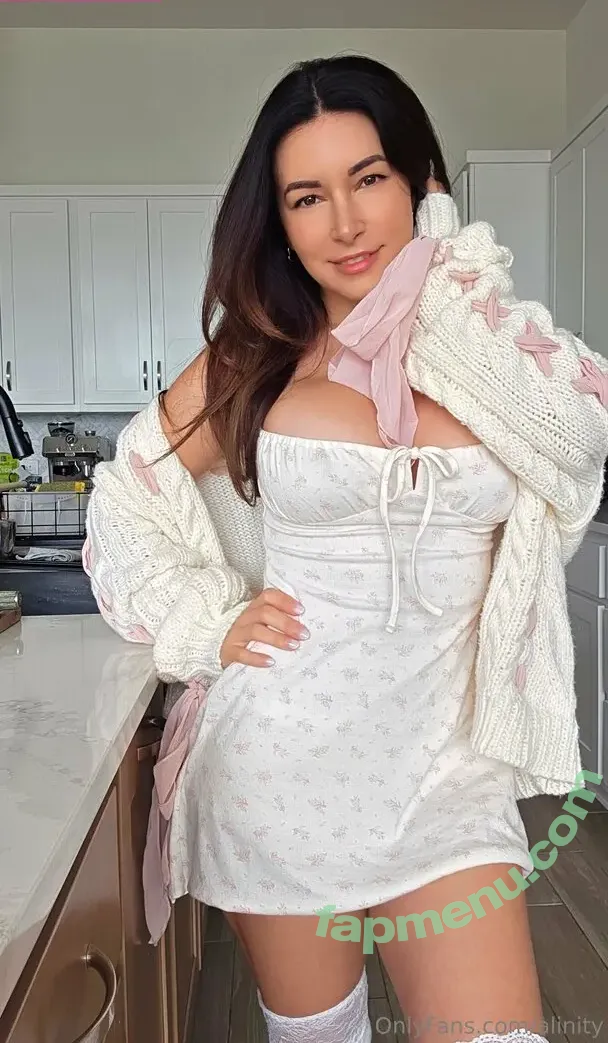 Alinity nude photo #2636 (alinitydivine)