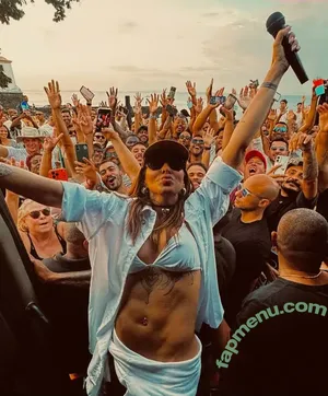 Alinne Rosa / alinne nude photo #0183