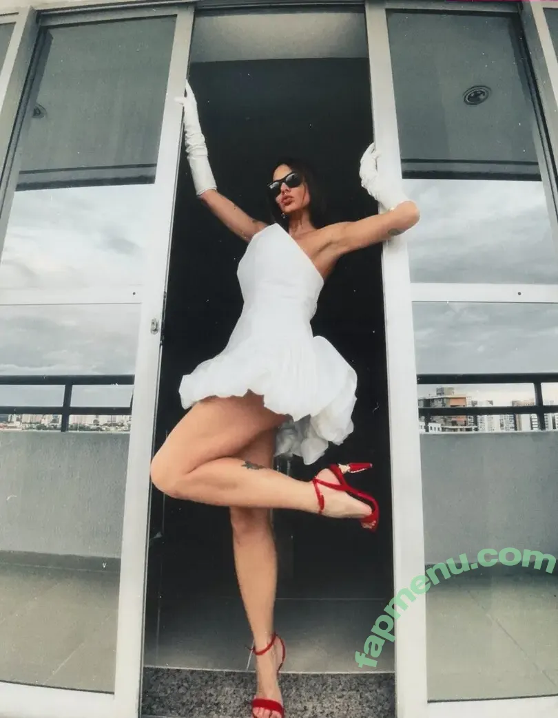 Alinne Rosa nude photo #0222 (alinne)