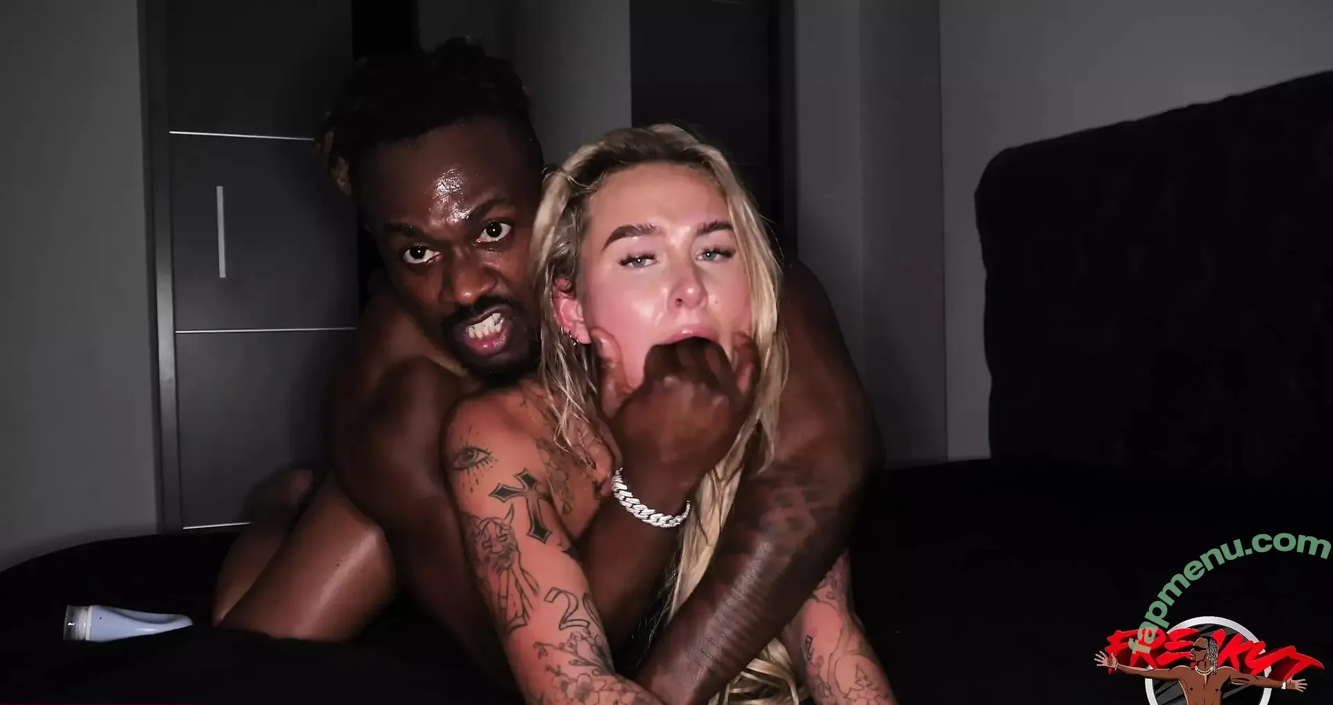 aliroseroe nude photo #0005 (aliroseroe)