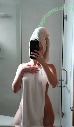  nude photo #0002