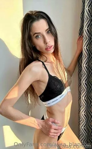 alisa_blanche / heytoaly nude photo #0165