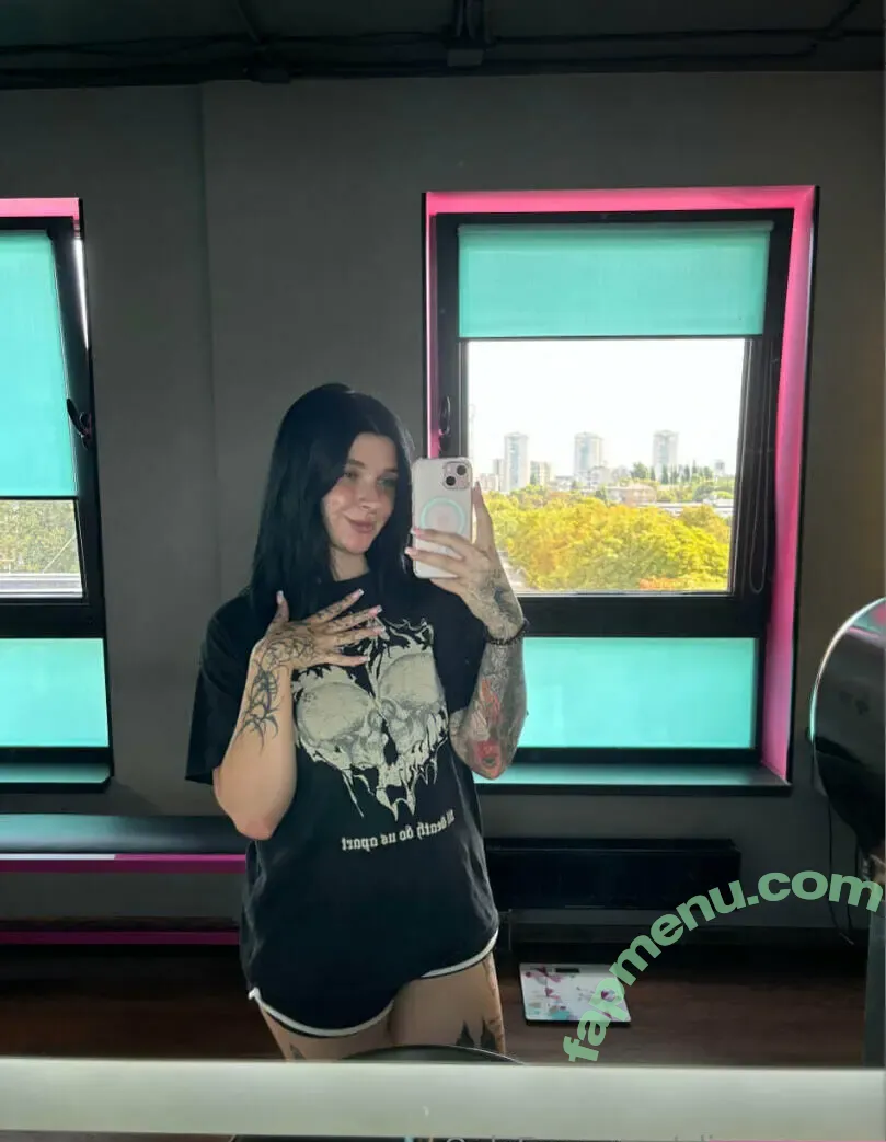 alisarosman nude photo #0005 (alisarosman_)