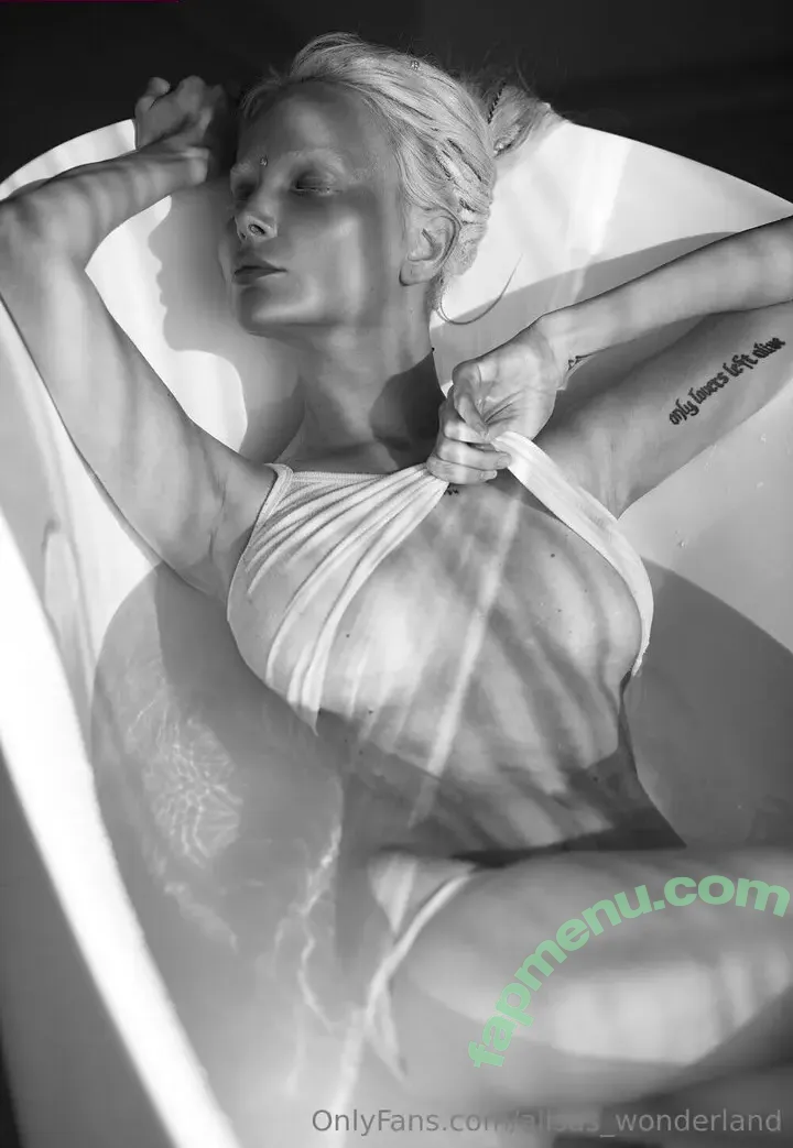 alisas_wonderland nude photo #0013 (alisa_s_wonderland)
