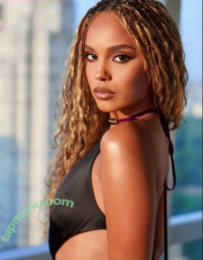 Alisha Boe nude photo #0162 (alishaboe)