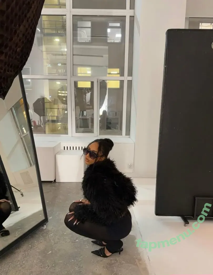 Alisha Kone nude photo #0321 (aalishass / alishaonly)