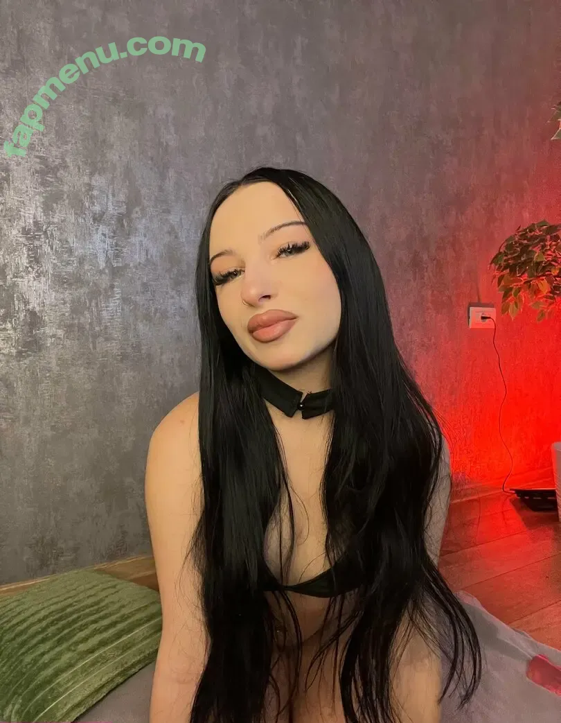 alisiaaw nude photo #0001 (alicia.ayp)