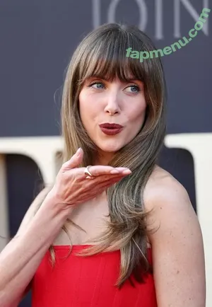 Alison Brie / alisonbrie nude photo #1673