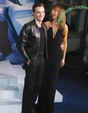 Alison Brie / alisonbrie nude photo #1928