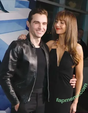 Alison Brie / alisonbrie nude photo #1935