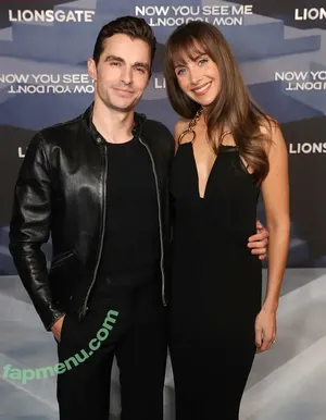 Alison Brie / alisonbrie nude photo #1938