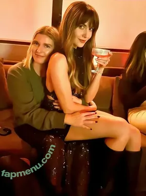 Alison Brie / alisonbrie nude photo #1996