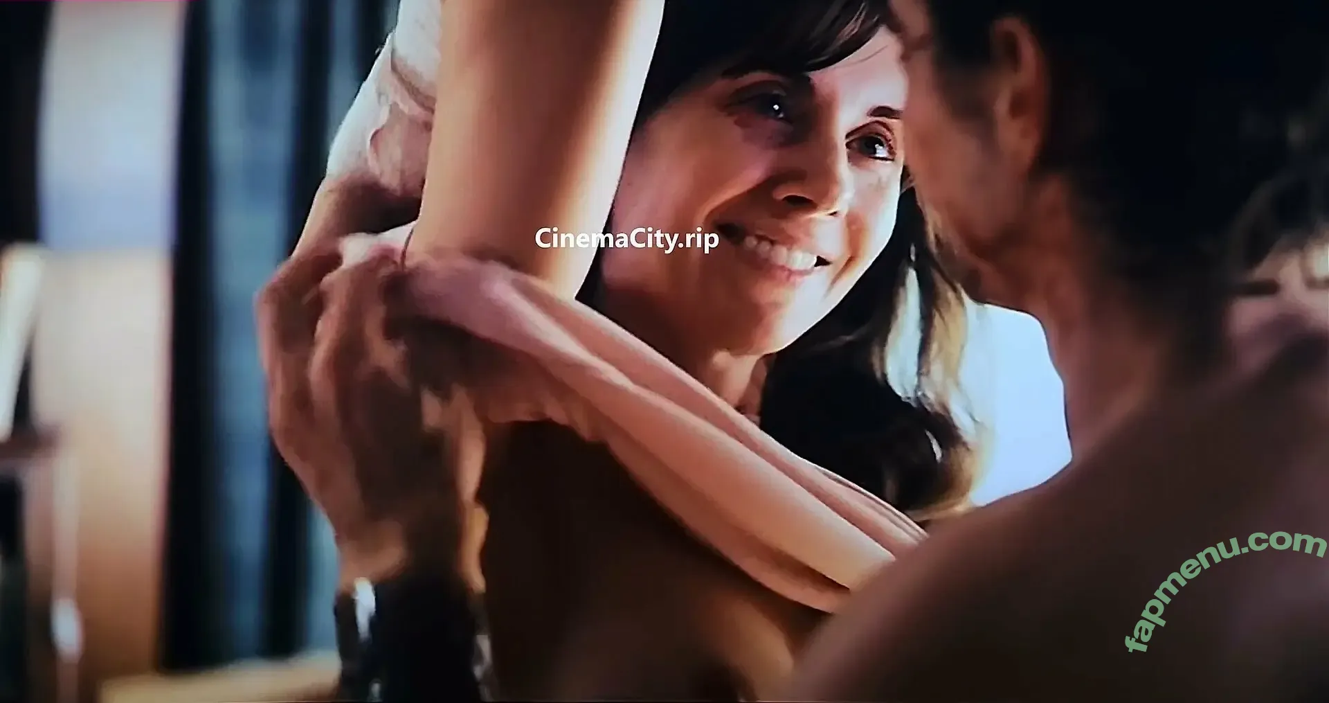 Alison Brie nude photo #1648 (alisonbrie)