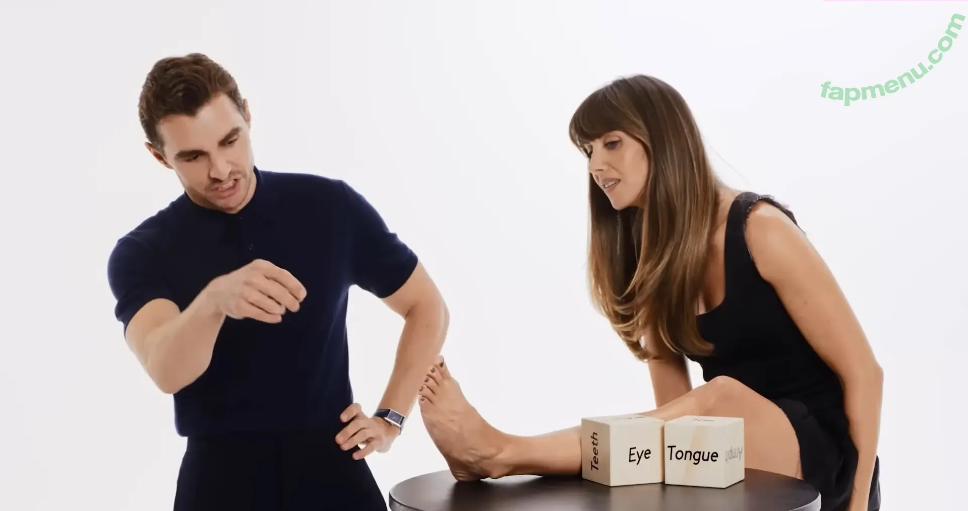 Alison Brie nude photo #1967 (alisonbrie)