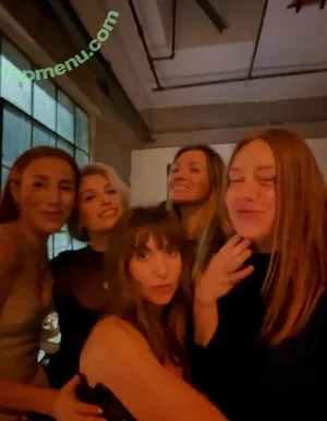 Alison Brie / alisonbrie nude photo #2000