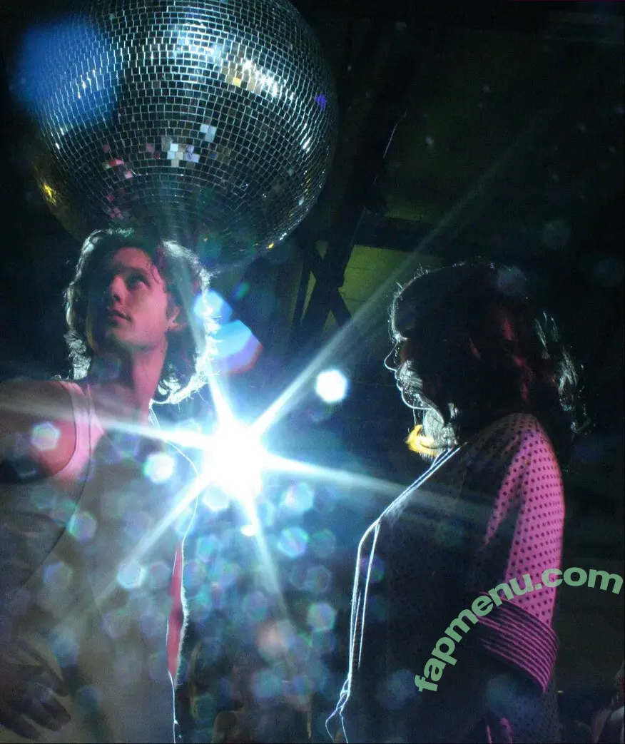 Alison Brie nude photo #2026 (alisonbrie)