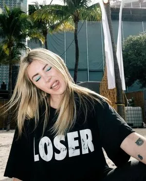 Alison Wonderland / alisonwonderland / allywonder nude photo #0001