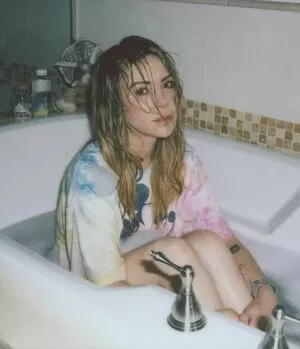 Alison Wonderland / alisonwonderland / allywonder nude photo #0013