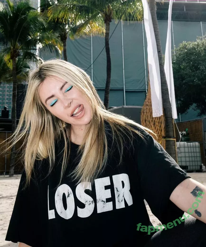 Alison Wonderland nude photo #0001 (alisonwonderland / allywonder)