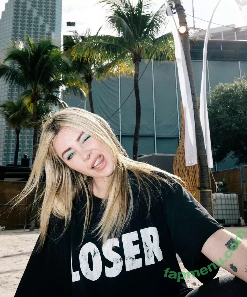 Alison Wonderland nude photo #0002 (alisonwonderland / allywonder)